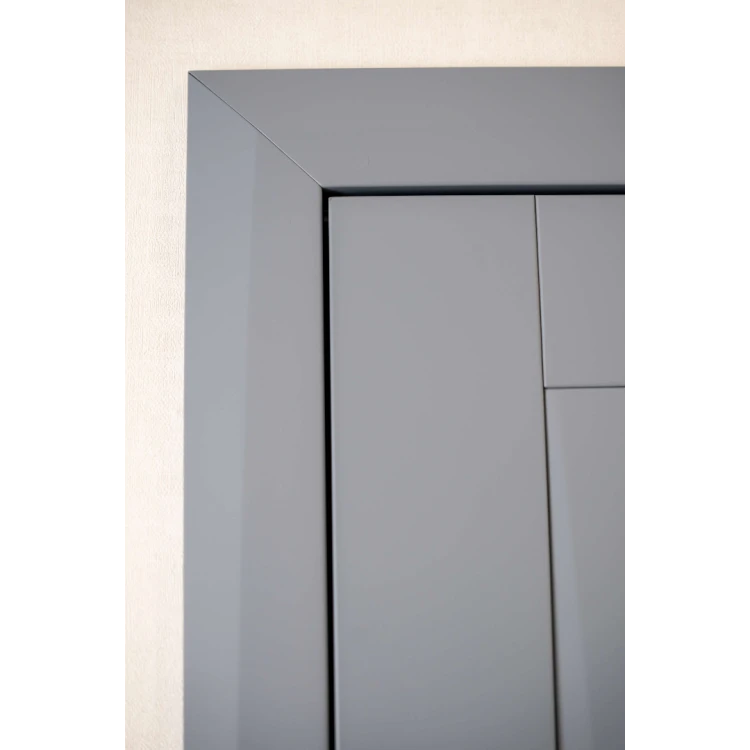 Міжкімнатні двері з масиву вільхи Novara Gray Neoclassic